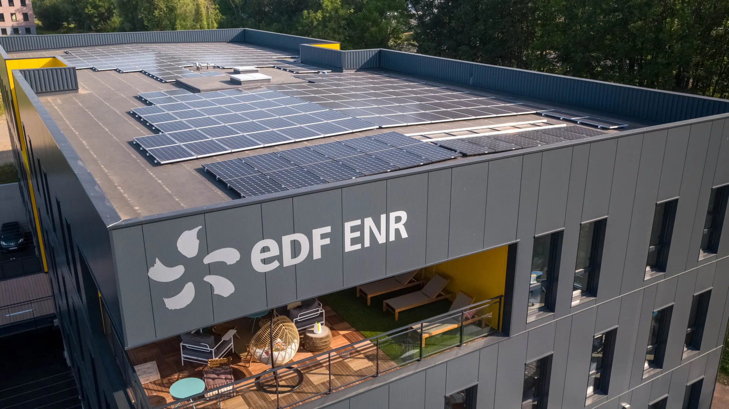 découvrez les panneaux photovoltaïques edf, une solution durable et efficace pour produire votre propre électricité. optez pour une énergie verte, réduisez vos factures et contribuez à la transition énergétique avec les technologies innovantes d'edf.