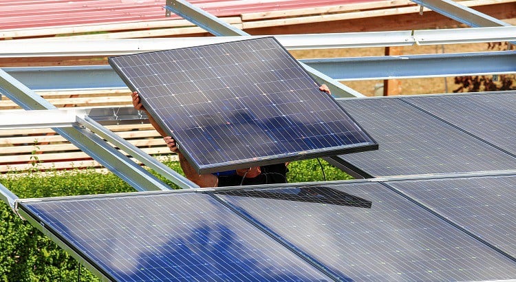 découvrez la distinction entre les panneaux solaires et photovoltaïques : comprenez leurs fonctionnalités, applications et l'impact sur votre consommation d'énergie. informez-vous pour faire le meilleur choix pour votre projet d'énergie renouvelable.