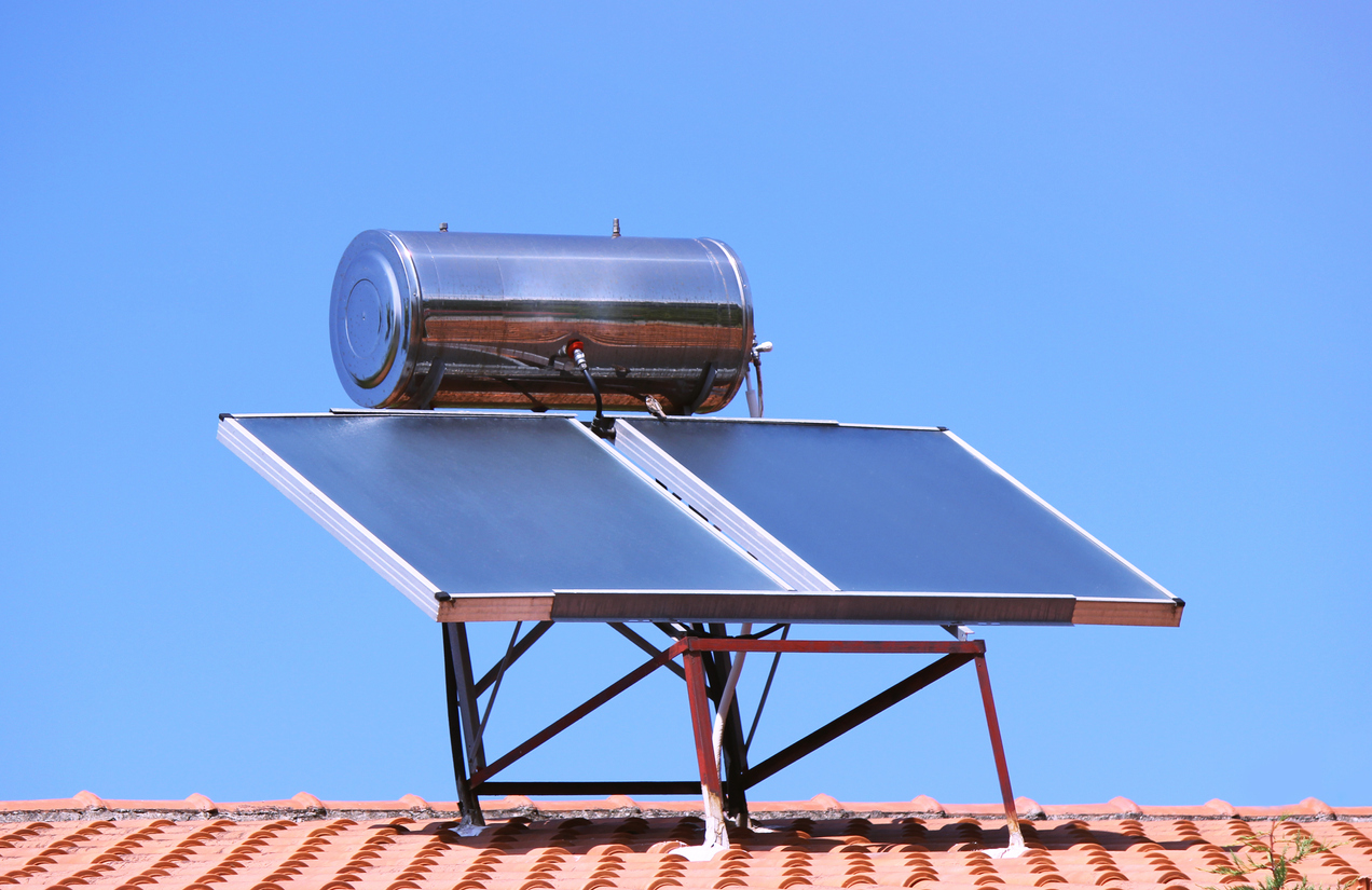découvrez les différences entre les panneaux solaires photovoltaïques et thermiques. apprenez à choisir le type de panneau le mieux adapté à vos besoins énergétiques et à votre budget. profitez des avantages de l'énergie solaire avec des informations claires et précises.