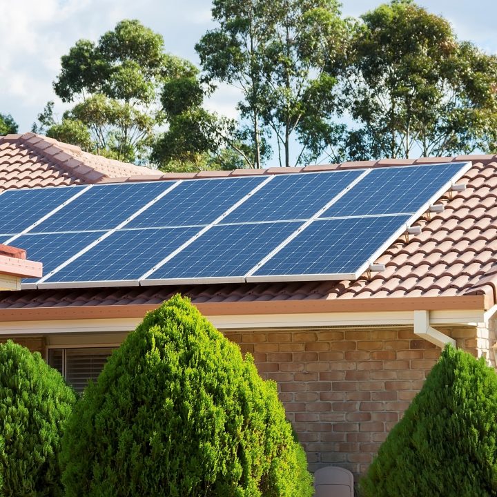 découvrez les nombreux avantages des panneaux photovoltaïques : production d'énergie renouvelable, réduction des factures d'électricité, valorisation de votre propriété et contributions à la protection de l'environnement. adoptez une solution durable et économique pour un avenir énergétique responsable.