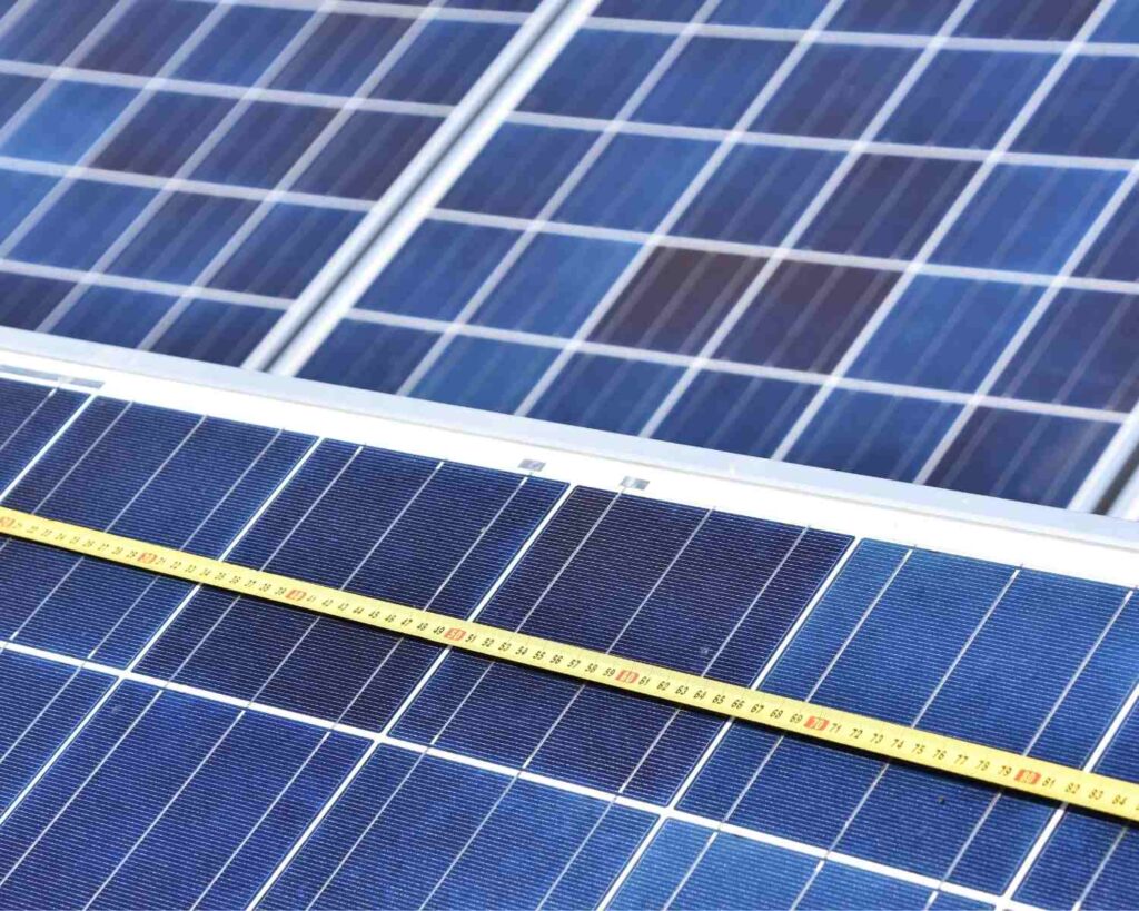 découvrez les différentes dimensions des panneaux solaires et comment elles influencent l'installation et la performance de votre système énergétique. obtenez des conseils pratiques pour choisir les tailles adaptées à vos besoins.