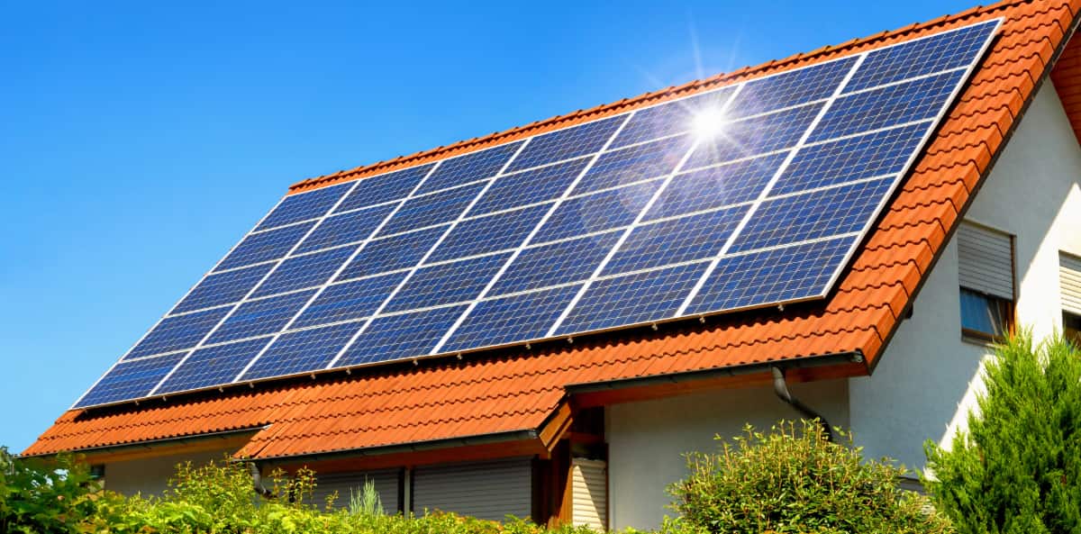 découvrez notre guide complet sur les panneaux solaires photovoltaïques. apprenez tout sur leur fonctionnement, les avantages, les coûts, et comment les installer efficacement pour maximiser votre production d'énergie renouvelable.
