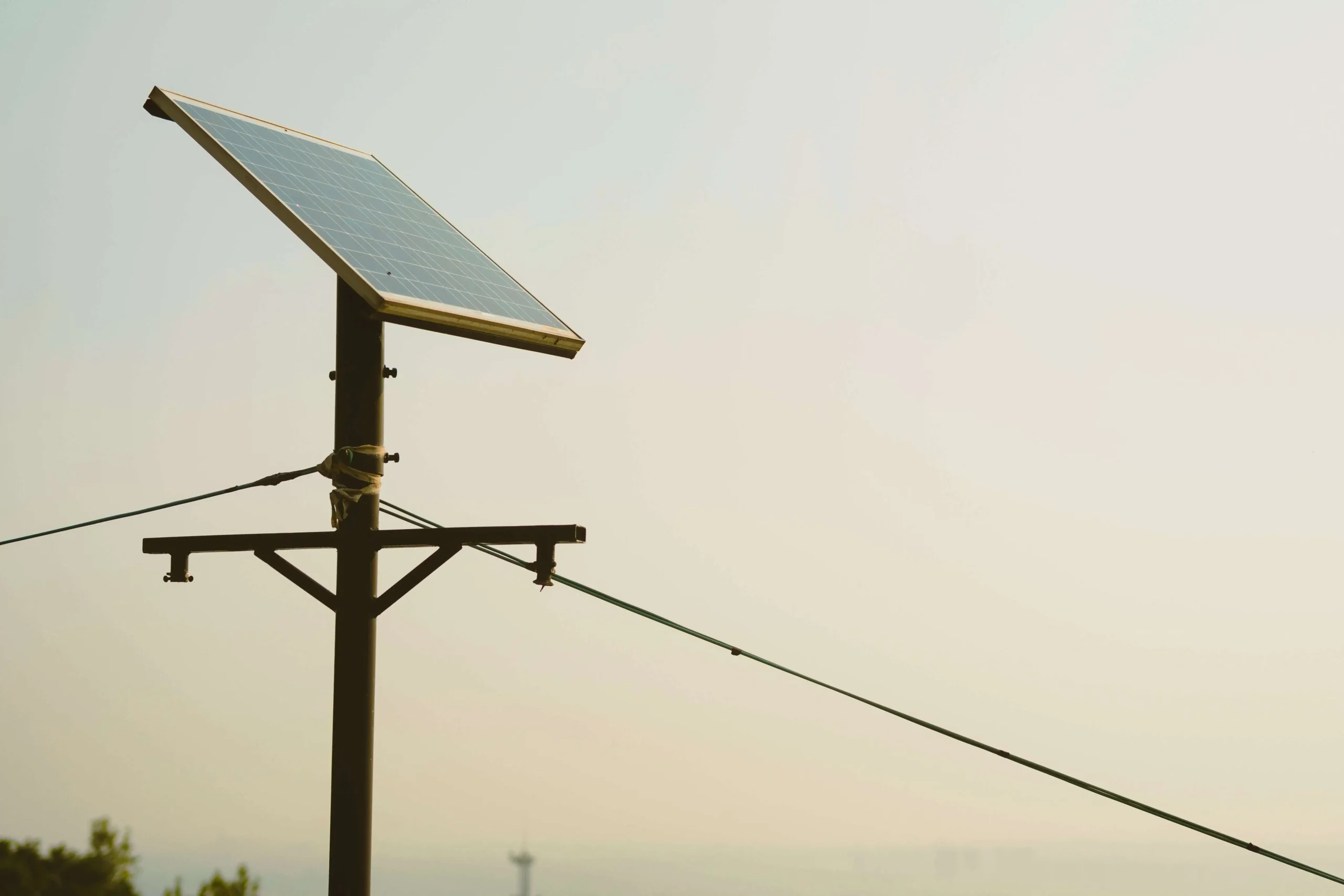 découvrez comment choisir un panneau solaire adapté à vos besoins. apprenez à évaluer la performance, le type de panneau, et les critères essentiels pour une installation efficace et rentable. optez pour une énergie renouvelable et réduisez votre empreinte carbone !