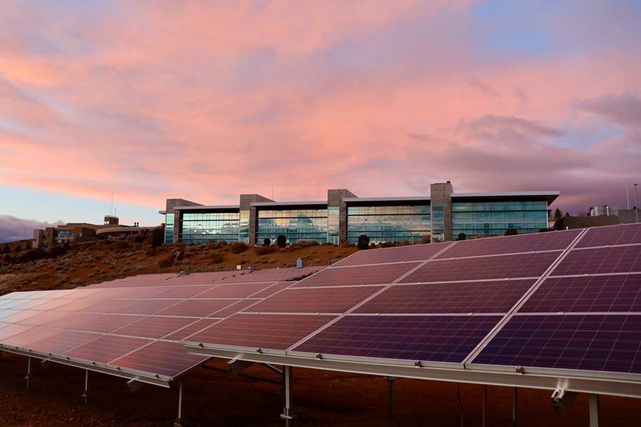 découvrez comment les panneaux photovoltaïques peuvent vous aider à réaliser d'importantes économies sur votre facture d'électricité. adoptez une énergie renouvelable et durable tout en réduisant vos coûts et en contribuant à la protection de l'environnement.