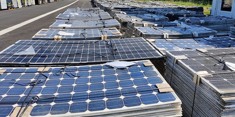 découvrez l'importance du recyclage des panneaux solaires pour un avenir durable. apprenez comment cette pratique contribue à la préservation de l'environnement et à la réduction des déchets tout en valorisant les matériaux précieux. engagez-vous dans l'écologie grâce à des solutions innovantes.