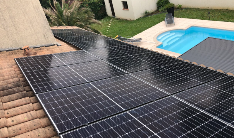 découvrez comment l'investissement dans les panneaux solaires peut réduire votre facture d'électricité, augmenter la valeur de votre propriété et contribuer à un environnement plus durable. explorez les avantages financiers et écologiques de cette énergie renouvelable.