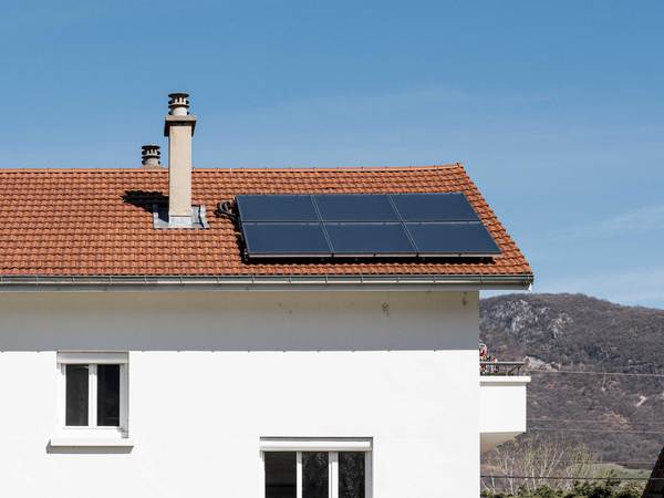 découvrez le chauffage photovoltaïque, une solution innovante et écologique pour optimiser votre confort thermique tout en réduisant votre consommation d'énergie. transformez la lumière du soleil en chaleur pour votre maison et réalisez des économies sur vos factures énergétiques.