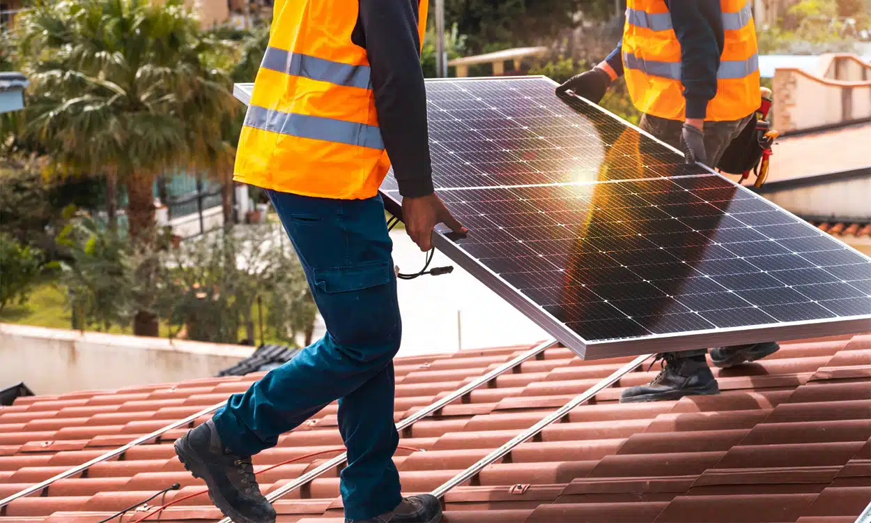 découvrez le coût d'installation des panneaux photovoltaïques et les facteurs qui influencent le prix. informez-vous sur les aides disponibles et les économies d'énergie que vous pouvez réaliser grâce à cette solution durable.