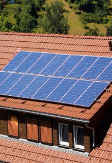 découvrez tout ce qu'il faut savoir sur les prix des panneaux photovoltaïques de 6 kw. obtenez des informations sur les coûts d'achat, d'installation et les économies d'énergie potentielles. investissez dans l'énergie solaire et faites des choix éclairés pour un avenir durable.