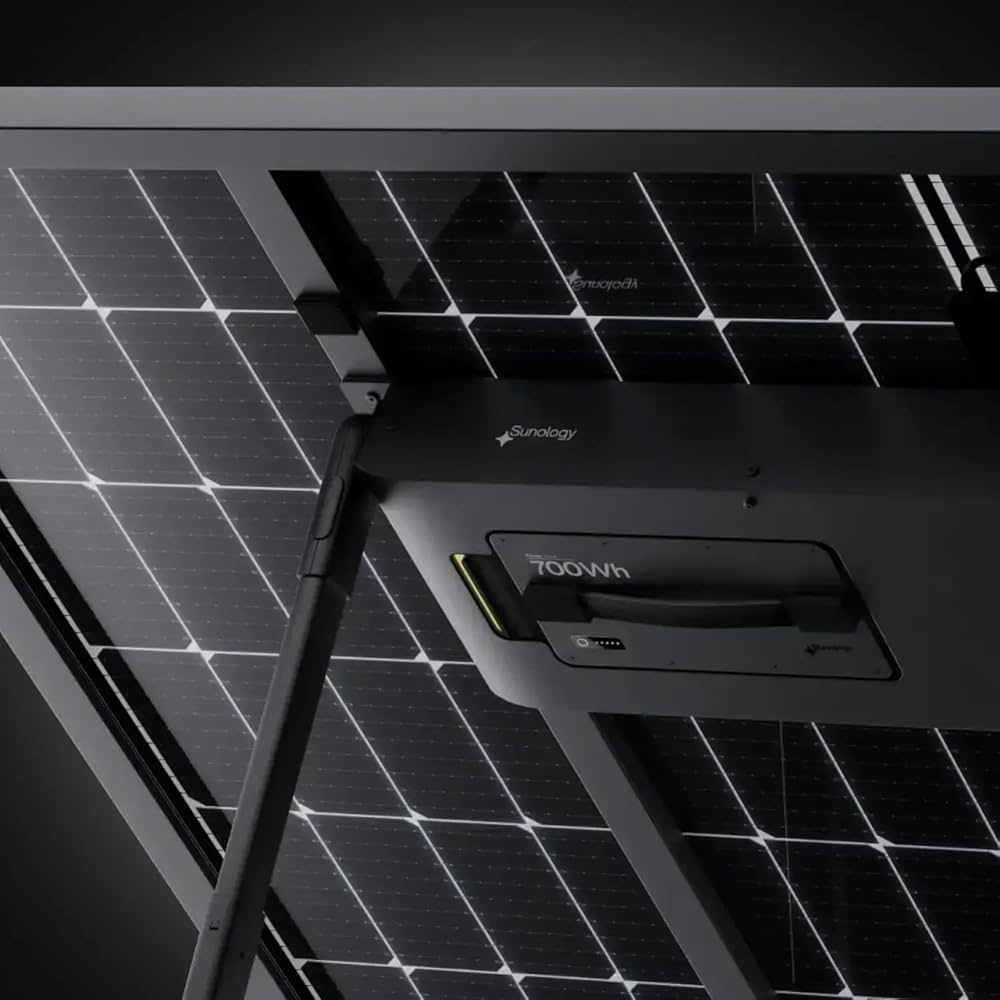 découvrez notre batterie panneau solaire 12v 700ah, idéale pour stocker l'énergie de vos installations photovoltaïques. performante et durable, elle garantit une alimentation fiable pour vos appareils électriques, même en dehors du réseau. optez pour une solution écologique et économique pour vos besoins énergétiques.