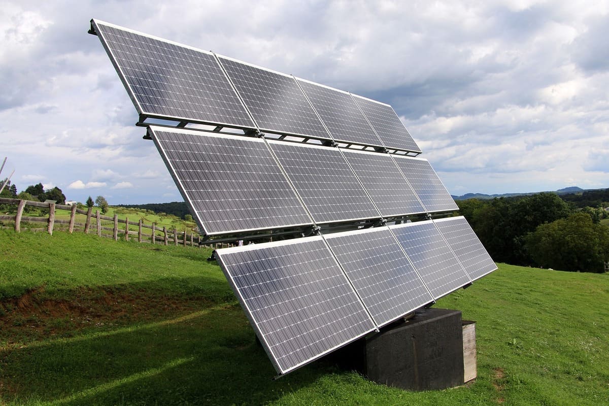 découvrez les avantages des panneaux solaires pour une énergie renouvelable et économique. apprenez comment ces systèmes photovoltaïques peuvent réduire votre facture d'électricité tout en contribuant à un avenir durable.