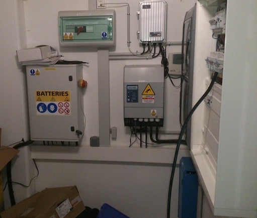 autonomie-energetique-batteries-photovoltaiques-2 Optimiser l'autonomie énergétique grâce aux batteries pour panneaux photovoltaïques