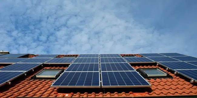 avantages-fournisseur-panneaux-solaires-3 Les avantages de choisir le bon fournisseur de panneaux solaires photovoltaïques