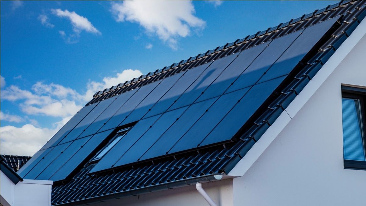avantages-panneaux-solaires-black Découvrez les avantages des panneaux solaires black pour votre maison