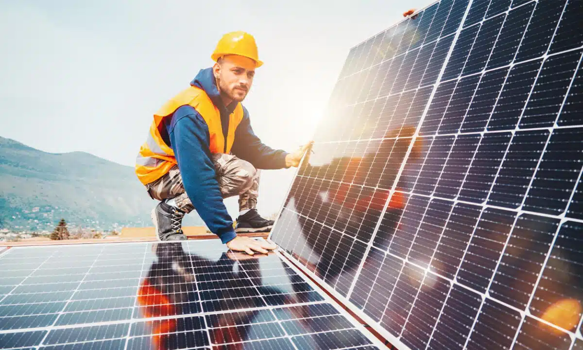 avantages-panneaux-solaires-polycristallins-250w-1 Découvrez les avantages des panneaux solaires photovoltaïques polycristallins de 250 W