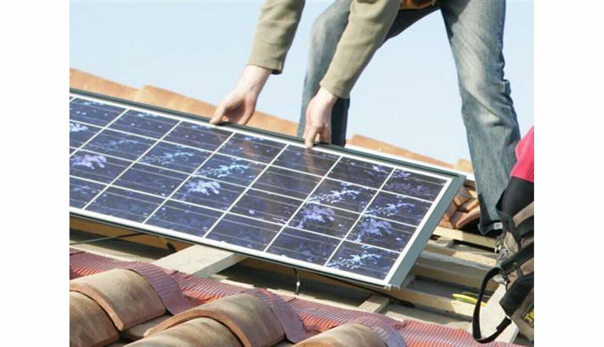 avis-panneaux-photovoltaiques L'énergie solaire : notre avis sur les panneaux photovoltaïques et leur concept