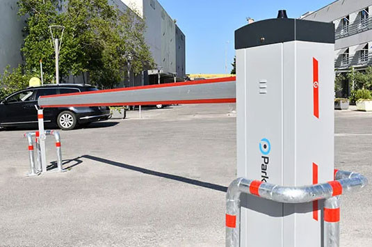 barriere-solaire barrière automatique avec panneau solaire