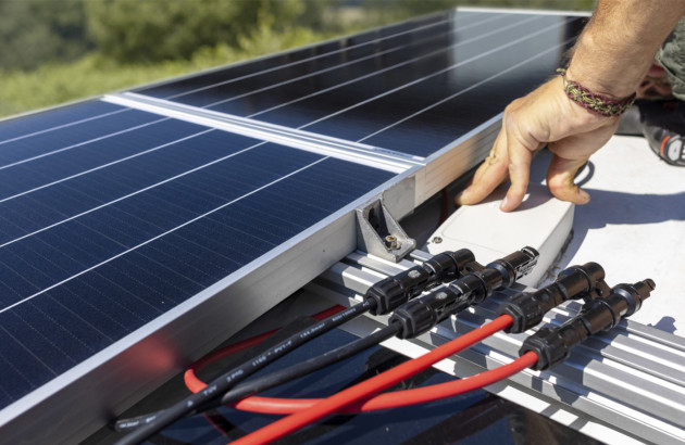 branchement-panneau-solaire Comment effectuer le branchement d'un panneau solaire photovoltaïque