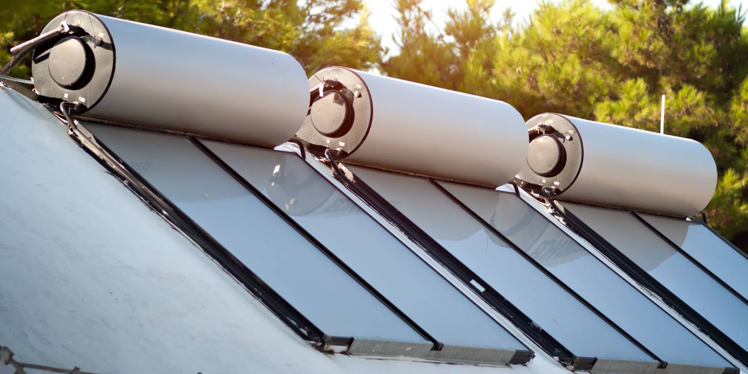 chauffe-eau-photovoltaique-rentable-1 Tout savoir sur le chauffe-eau photovoltaïque : un investissement rentable pour votre maison