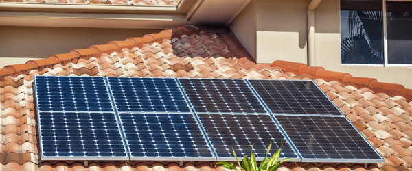 climatiseur-solaire Optimisez votre confort avec un climatiseur à panneaux solaires photovoltaïques