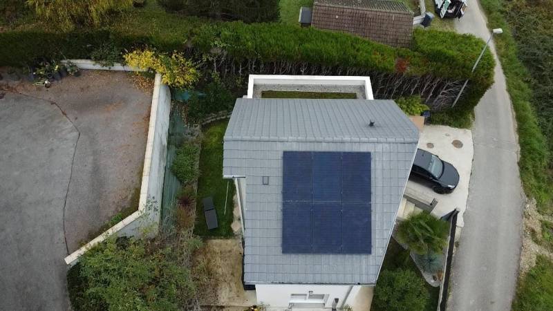 découvrez les panneaux solaires 3 kwc, une solution énergétique durable et efficace pour réduire vos factures d'électricité. idéaux pour les particuliers, ces panneaux vous aident à profiter des avantages de l'énergie solaire tout en minimisant votre impact environnemental.