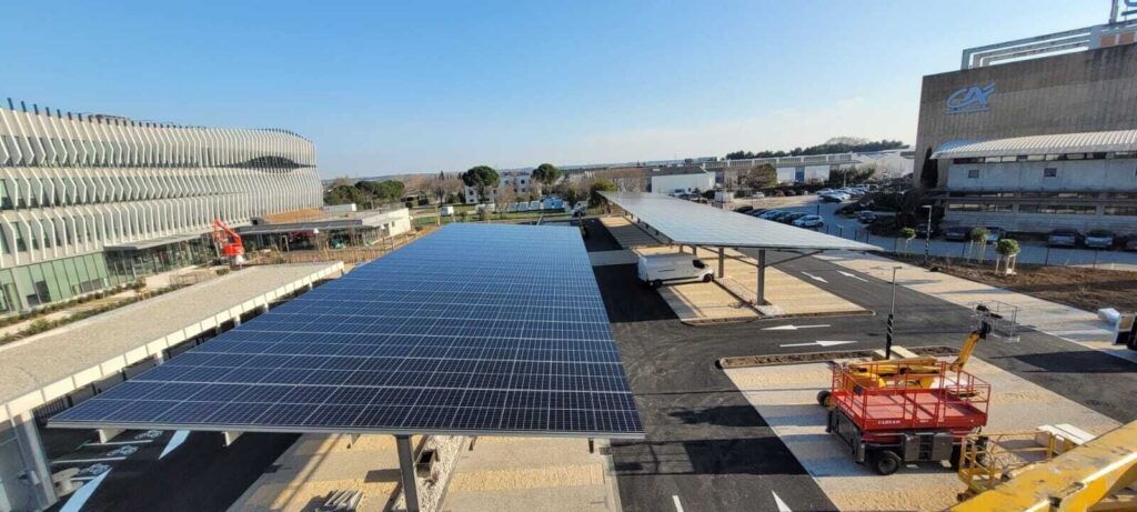 confort-energetique-solaire-1 Optimisez votre confort énergétique avec un chauffe-eau solaire et panneaux photovoltaïques