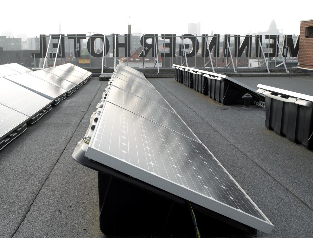 console-solaire-2 console panneau solaire