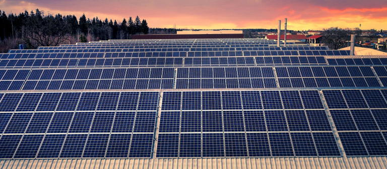 cout-panneaux-solaires-edf-2 Le coût des panneaux solaires EDF : tout ce que vous devez savoir