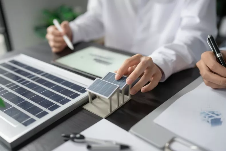 découvrez tout sur le crédit d'impôt solaire 2025 : avantages fiscaux, conditions d'éligibilité et démarches à suivre pour réduire votre facture d'énergie tout en investissant dans une solution durable et écologique.