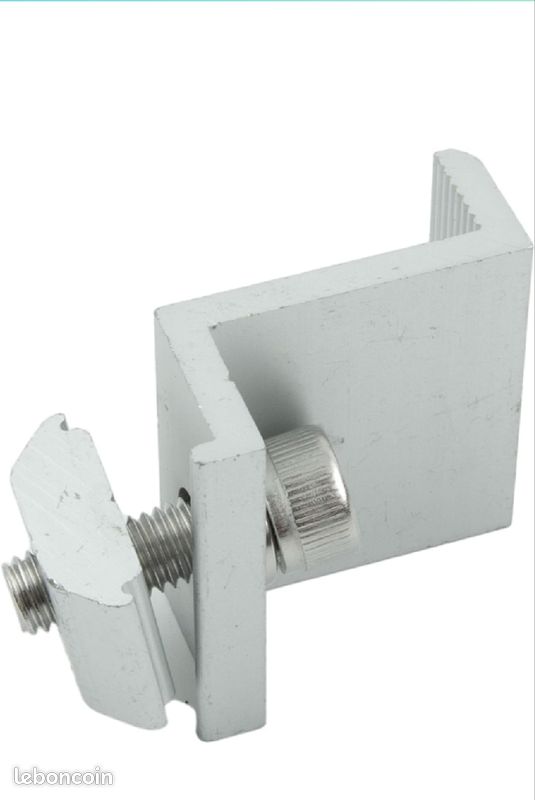 crochet-panneaux-solaires-3 Le crochet idéal pour optimiser l'installation de panneaux solaires photovoltaïques