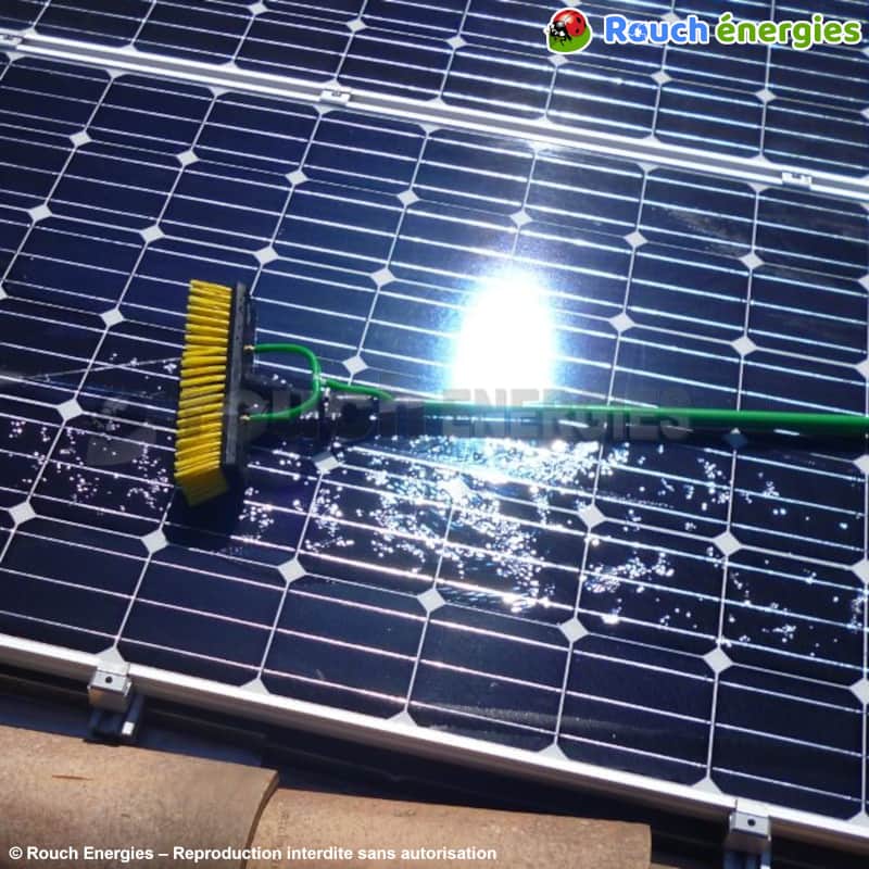 entretien-panneaux-solaires-7 entretien panneau solaire photovoltaique