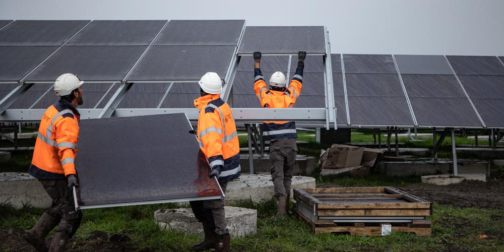 entretien-panneaux-solaires-gradignan-2 Entretien des panneaux solaires photovoltaïques à Gradignan : guide pratique