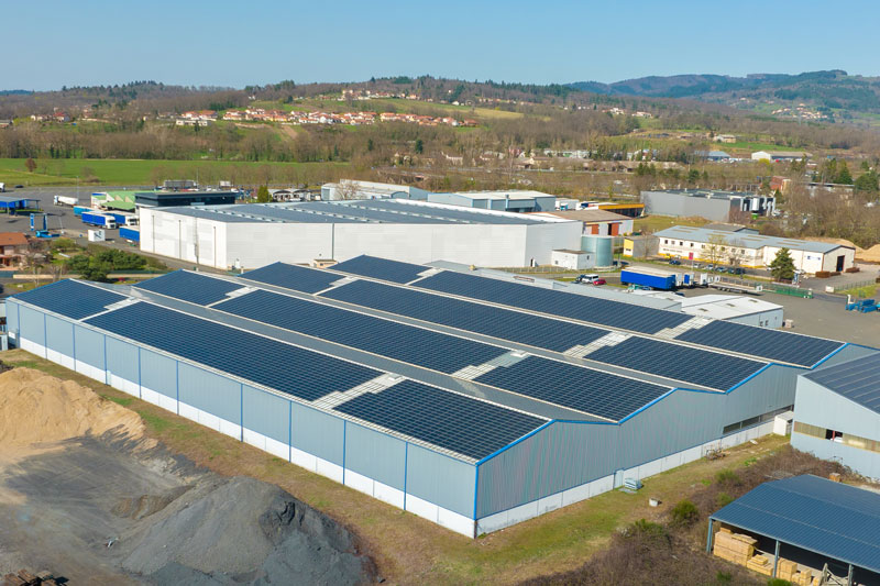 fonctionnement-et-avantages-des-panneaux-solaires-2 Image de panneau solaire photovoltaïque : comprendre son fonctionnement et ses avantages