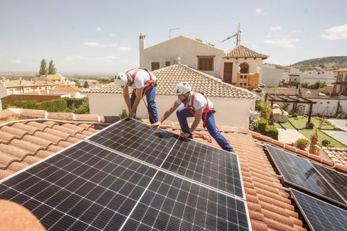 guide-panneaux-solaires-leroy-merlin Guide d'achat des panneaux solaires au sol chez Leroy Merlin
