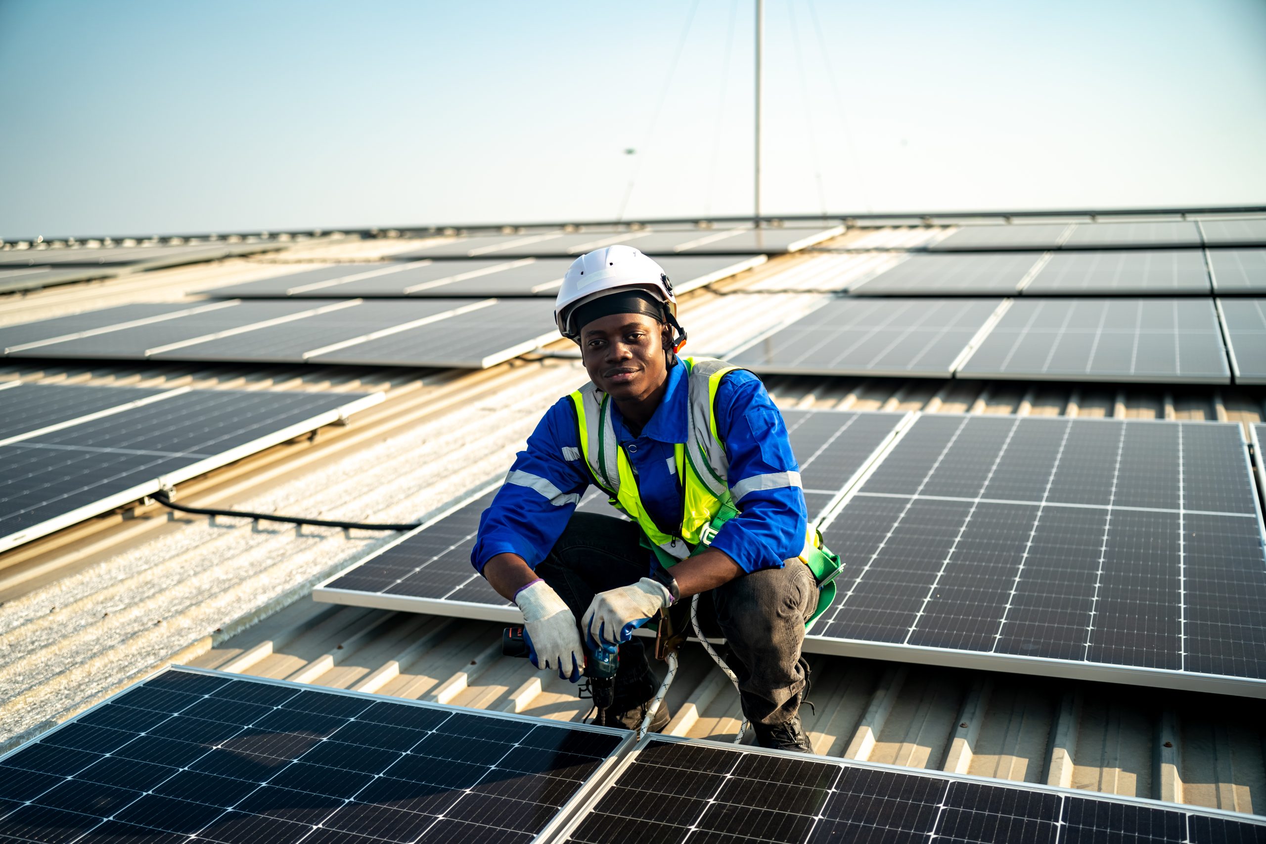 installateur-panneaux-solaires-56-2 Cherche installateur de panneaux solaires photovoltaïques dans le 56 : trouvez le bon partenaire