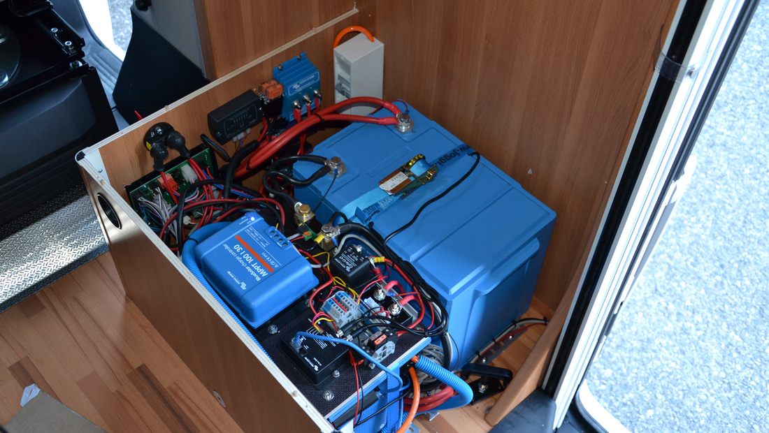 installation-panneau-solaire-camping-car comment installer panneau solaire pour camping car