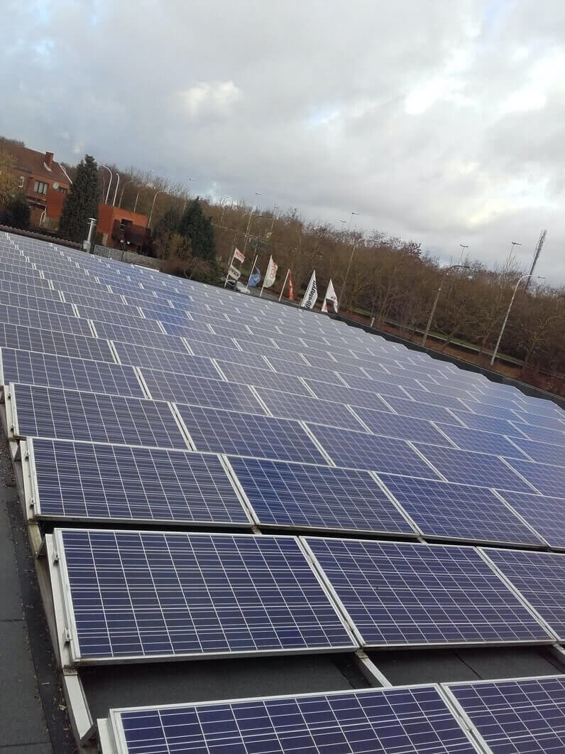 investir-panneaux-photovoltaiques-7 Pourquoi investir dans un panneau photovoltaïque pour particuliers ?