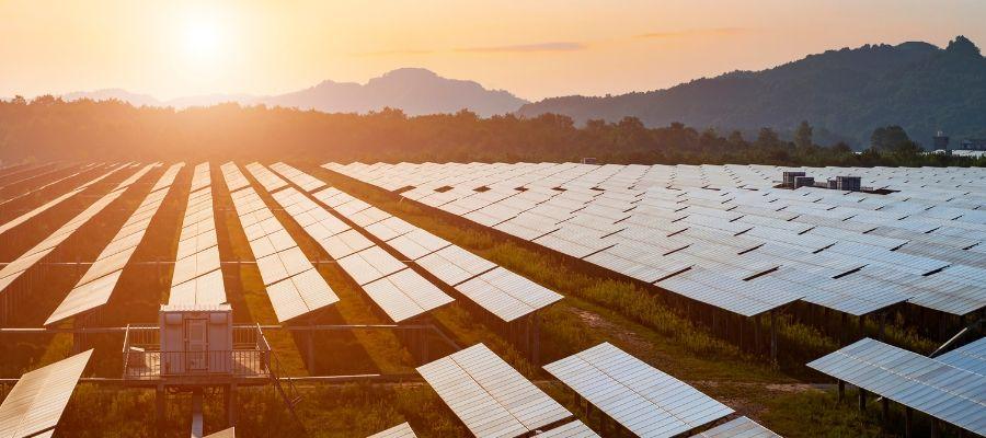 investissement-solaire-4 Énergie solaire : un investissement d'avenir pour votre entreprise