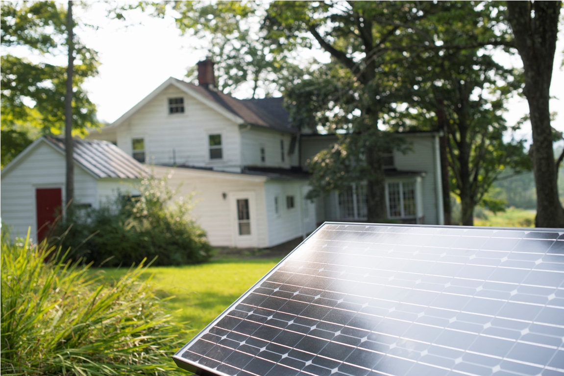 jardin-panneaux-solaires-3 Aménagez votre jardin avec des panneaux solaires économes en énergie