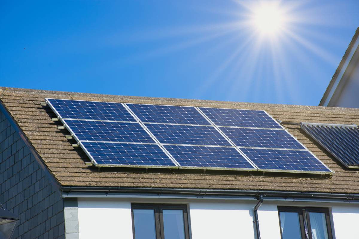 découvrez nos services d'installation de panneaux photovoltaïques pour une énergie durable et économique. profitez de l'énergie solaire et réduisez vos factures d'électricité tout en minimisant votre empreinte carbone. contactez-nous pour un devis gratuit et démarrez votre transition énergétique dès aujourd'hui.
