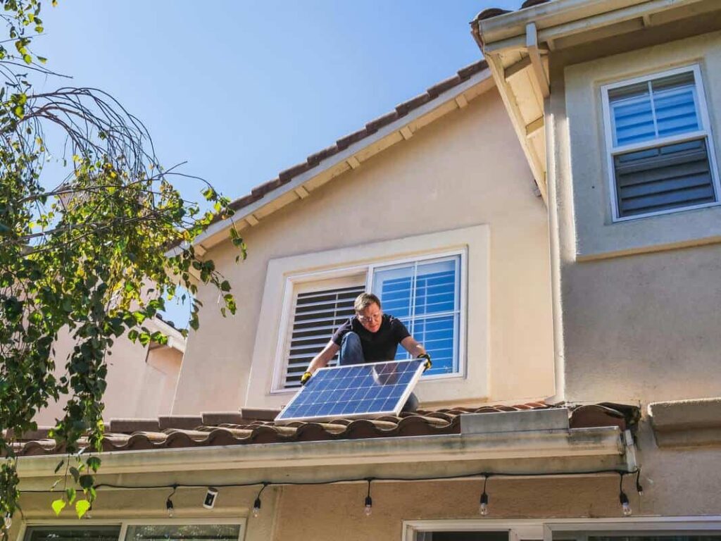 panneau-solaire-2025-3 meilleur panneau solaire 2025