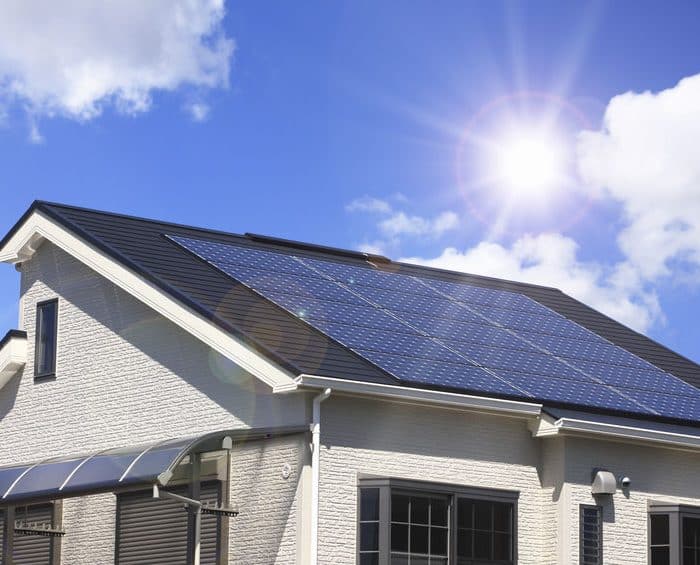 panneau-solaire-2025-6 Panneau solaire photovoltaïque : avis et tendances pour 2025