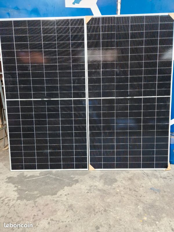panneau-solaire-700w Optimisez votre consommation d'énergie avec un panneau solaire 700w