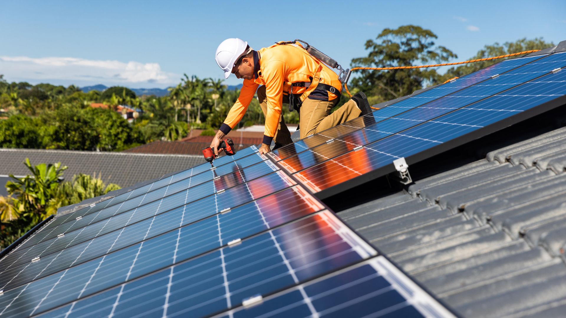 panneau-solaire-et-economies-4 Panneau solaire photovoltaïque : comment ça marche pour vous aider à économiser