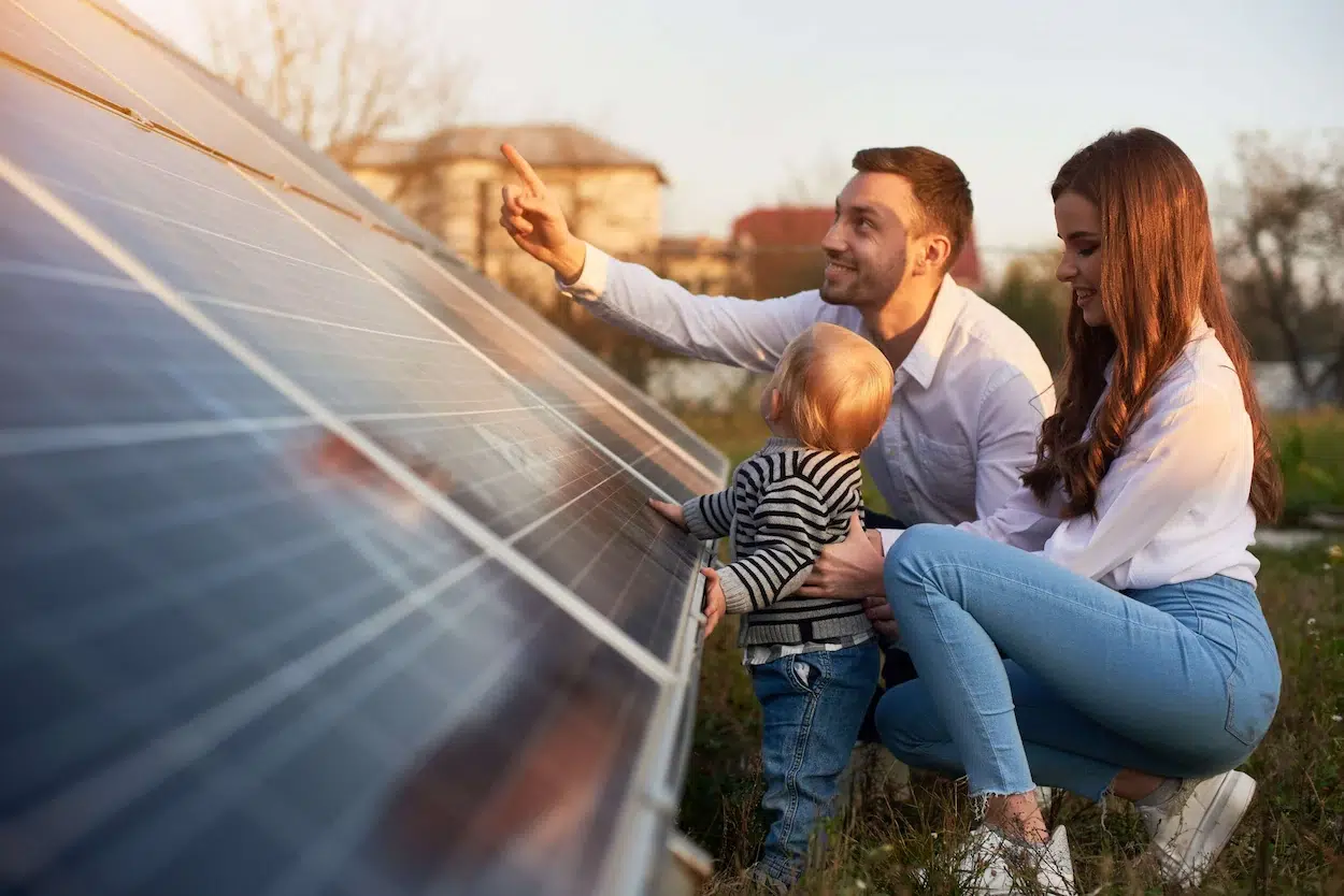 découvrez le panneau solaire 33, une solution écologique et économique pour produire votre propre électricité. idéal pour les particuliers et les entreprises, ce panneau allie performance et durabilité pour un avenir énergétique responsable.