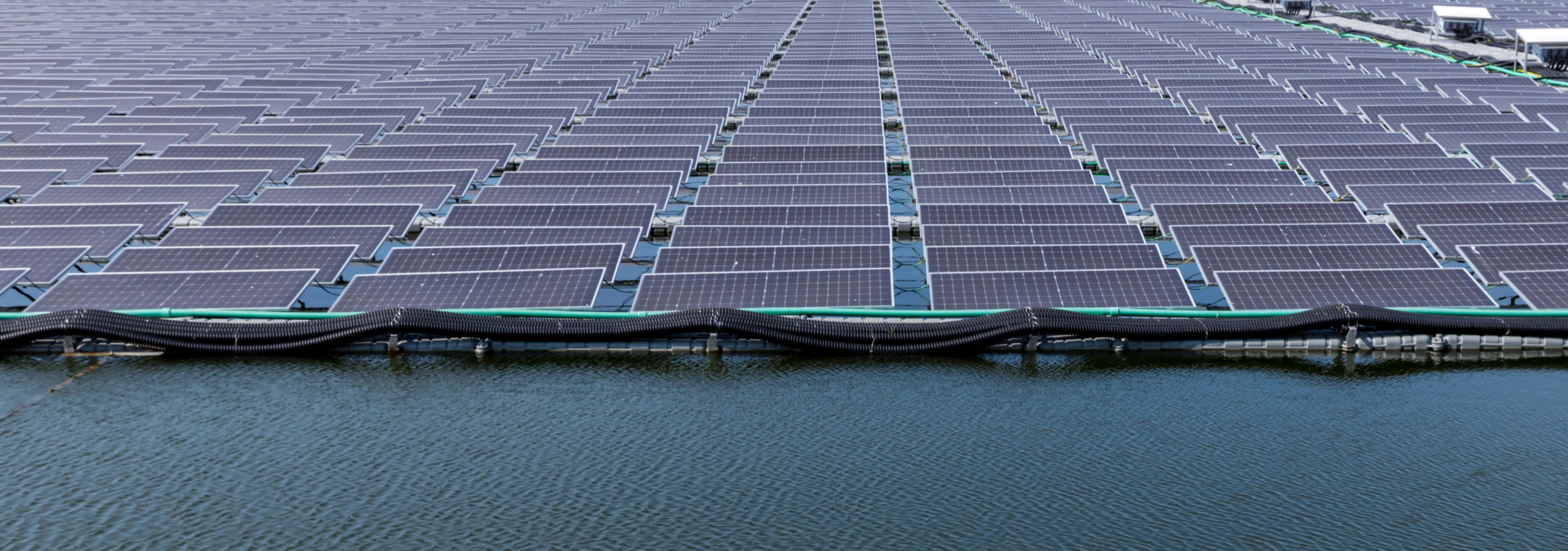 découvrez les avantages des panneaux solaires pour votre maison et votre entreprise. profitez d'une énergie renouvelable et réduisez vos factures d'électricité tout en respectant l'environnement grâce à notre guide complet sur les panneaux solaires.