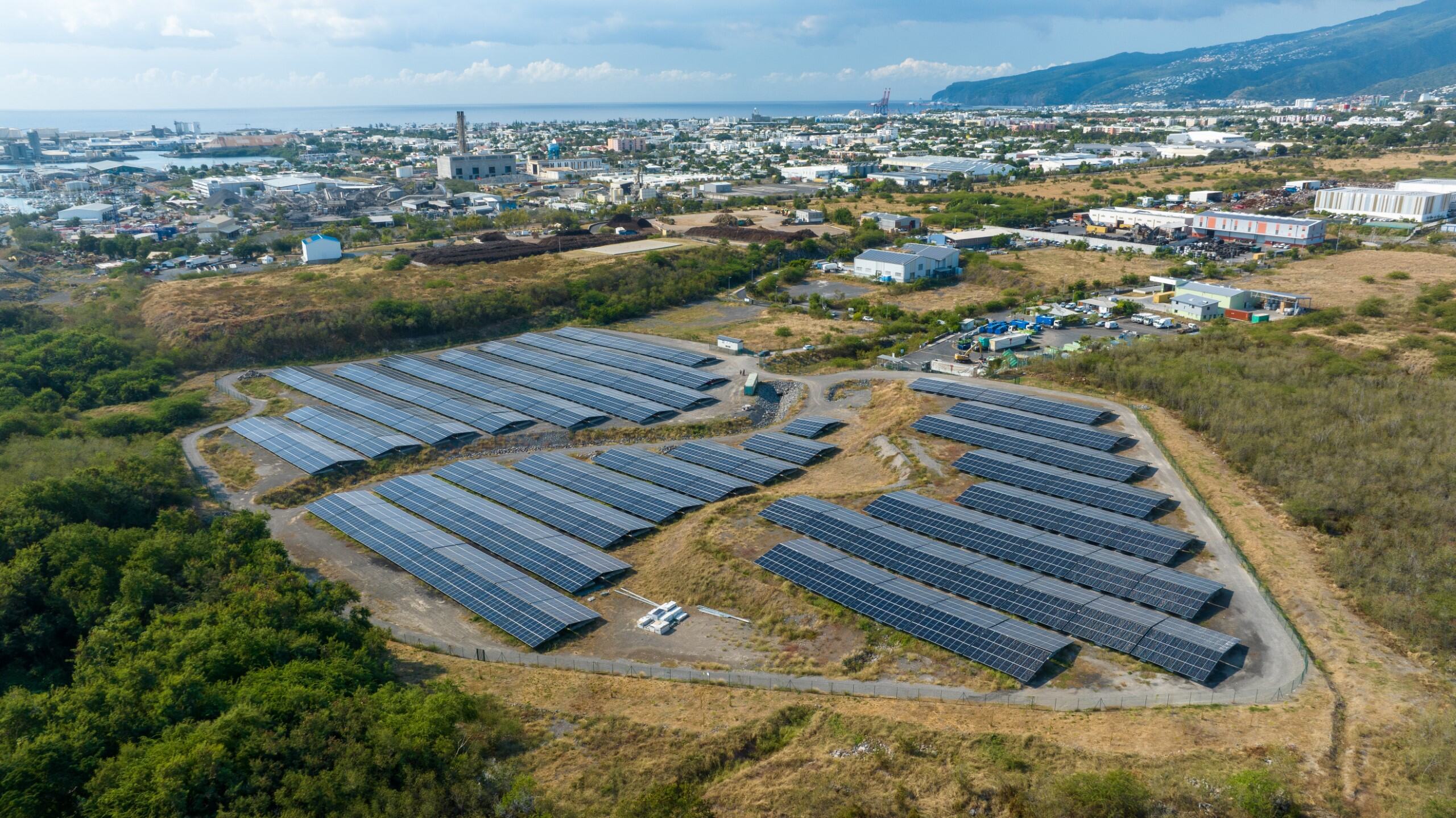 panneaux-photovoltaiques-edf-7 Comment les panneaux photovoltaïques d'EDF transforment votre consommation d'énergie