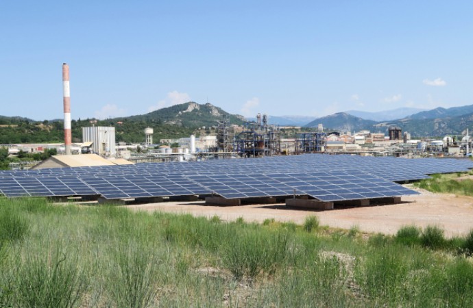 découvrez les panneaux solaires oscar, une solution écologique pour produire votre propre électricité et réduire vos factures d'énergie. conçus pour une performance optimale, ces panneaux fondent l'efficacité et l'esthétique pour un avenir plus durable.