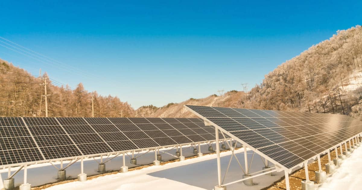 panneaux-solaires-30-rendement-2 Les panneaux solaires photovoltaïques avec un rendement supérieur à 30 % : une révolution énergétique