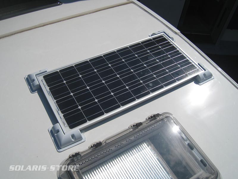 panneaux-solaires-caravanes Les avantages des panneaux solaires photovoltaïques pour les caravanes